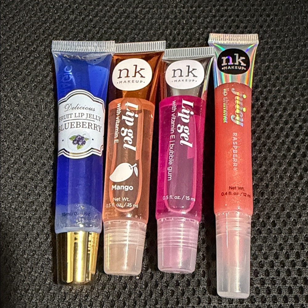 Lip gloss/balm bundle of 15 - Picture 3 of 5